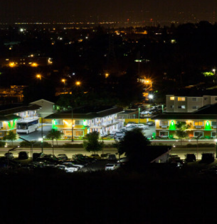 Welcoming & Convenient Location
